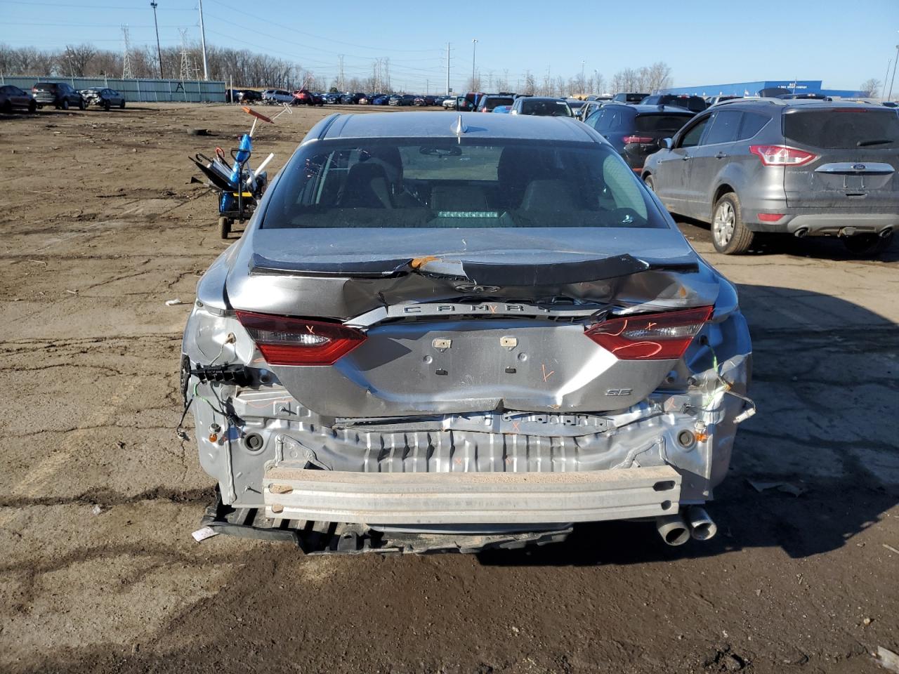 2022 TOYOTA CAMRY SE VIN:4T1G11AK2NU685583