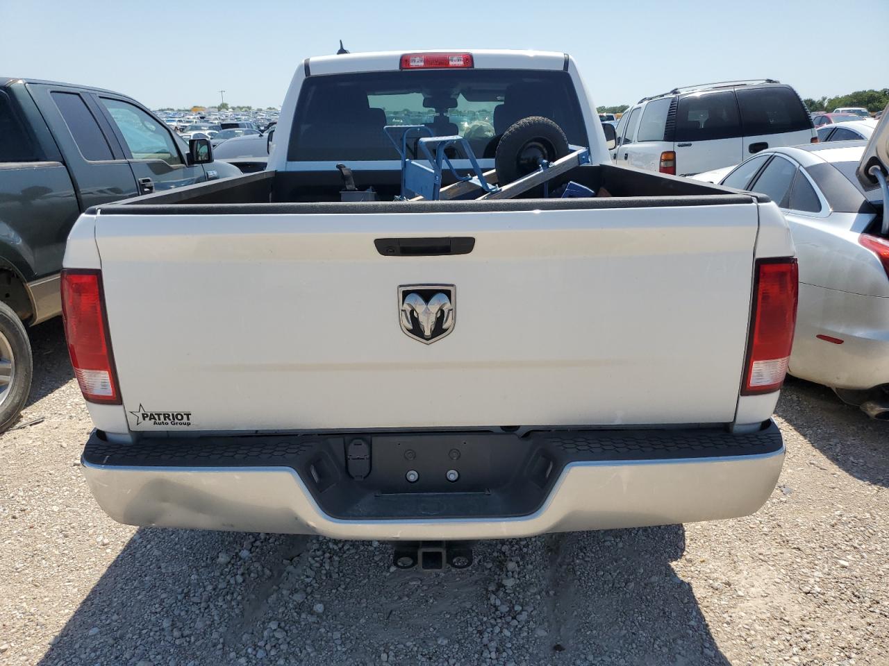 2022 RAM 1500 CLASSIC TRADESMAN VIN:1C6RR6FG8NS170968