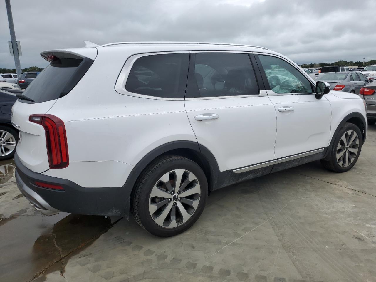 2022 KIA TELLURIDE EX VIN:5XYP34HC3NG212503