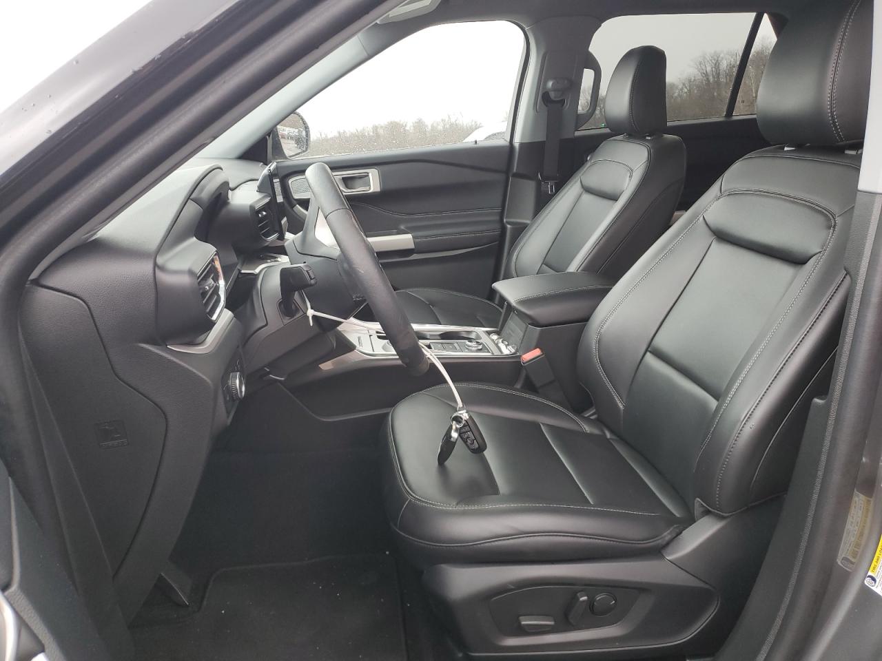 2024 FORD EXPLORER XLT VIN:1FMSK8DH8RGA44801