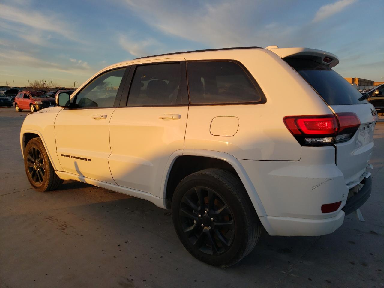 2022 JEEP GRAND CHEROKEE LAREDO E VIN:1C4RJEAG4NC154150