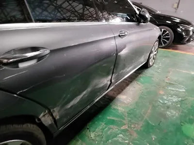 2019 Mercedes-Benz E 300 VIN: