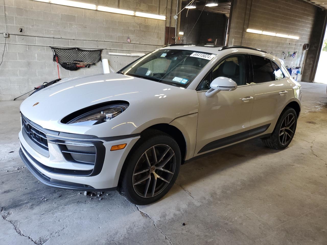 2024 PORSCHE MACAN BASE VIN:WP1AA2A51RLB02537