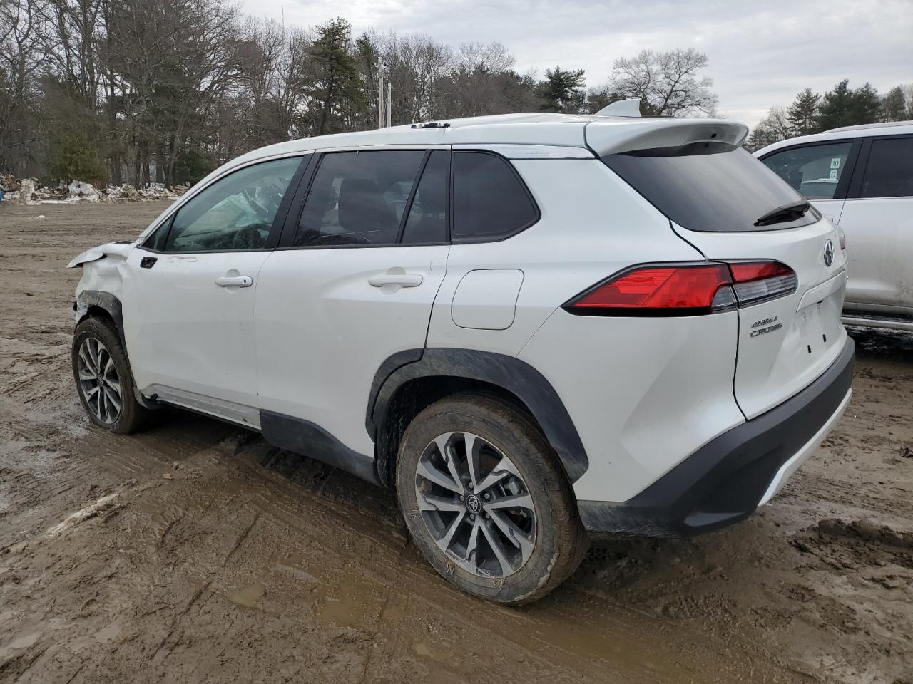 2023 TOYOTA COROLLA CROSS XLE VIN:7MUEAAAG5PV050717