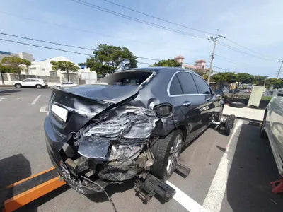 2018 Mercedes-Benz C 220 WDDWF0EB5JR342923 VIN:WDDWF0EB5JR342923