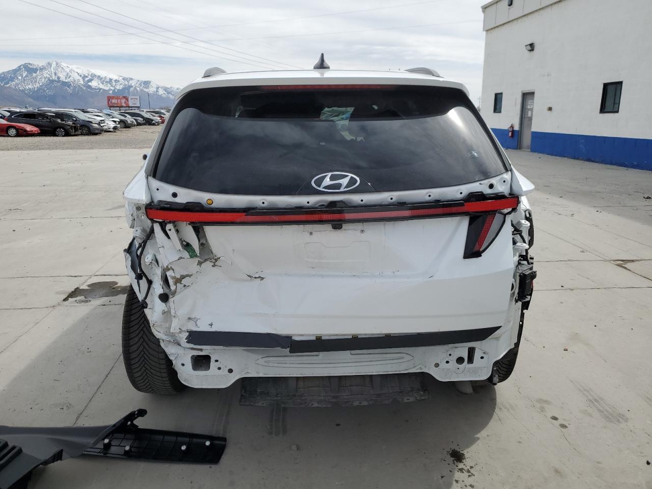 2022 HYUNDAI TUCSON SEL VIN:5NMJB3AE6NH005656