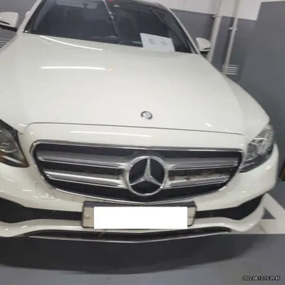 2017 Mercedes-Benz E 300 WDDZF4JB8HA043560 VIN:WDDZF4JB8HA043560