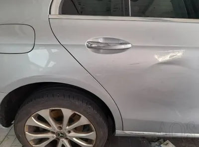 2018 Mercedes-Benz E 300 VIN: