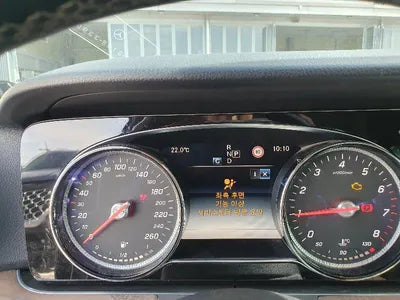 2017 Mercedes-Benz E 300 VIN: