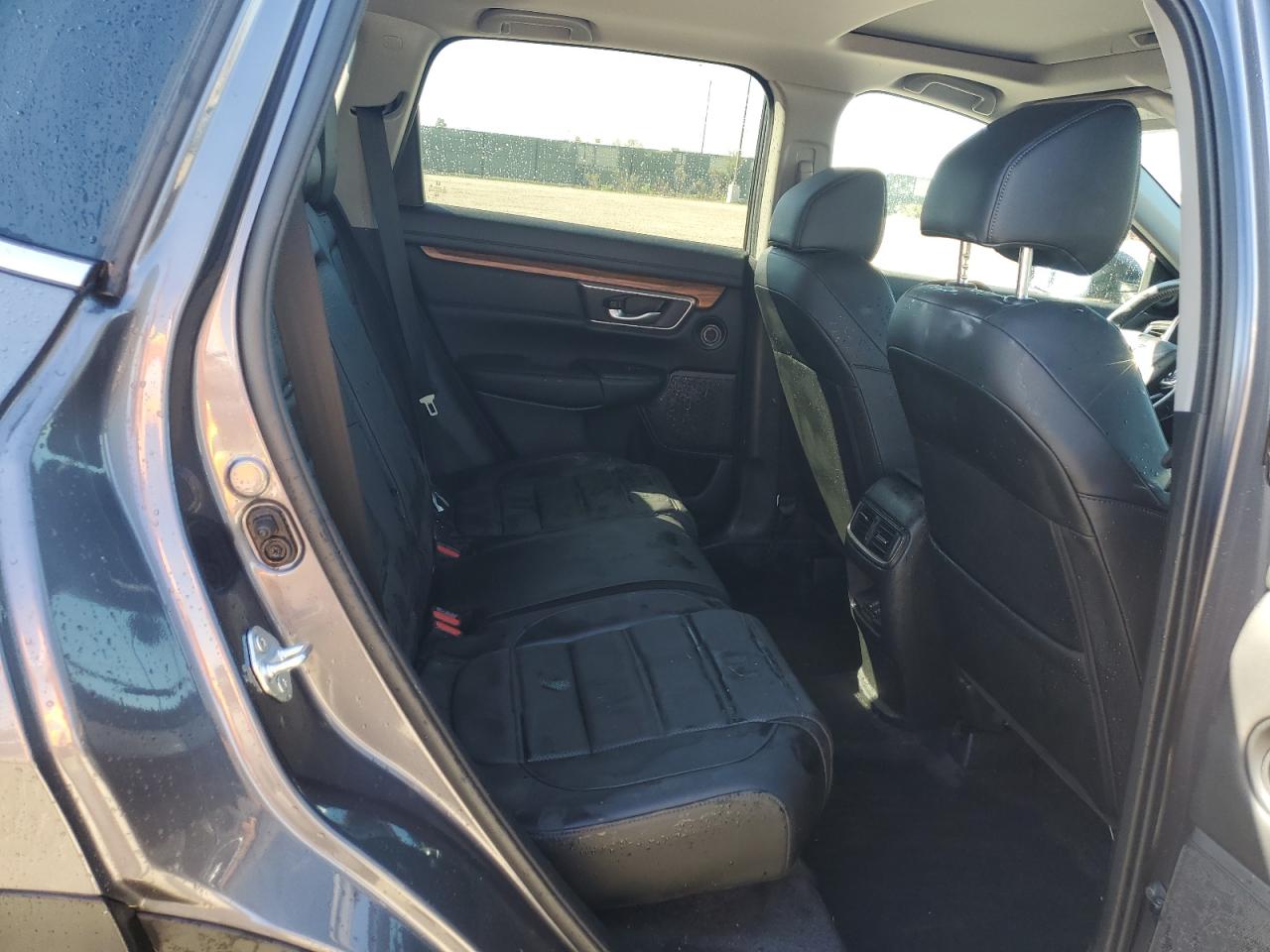 2022 HONDA CR-V TOURING VIN:2HKRW2H96NH671235