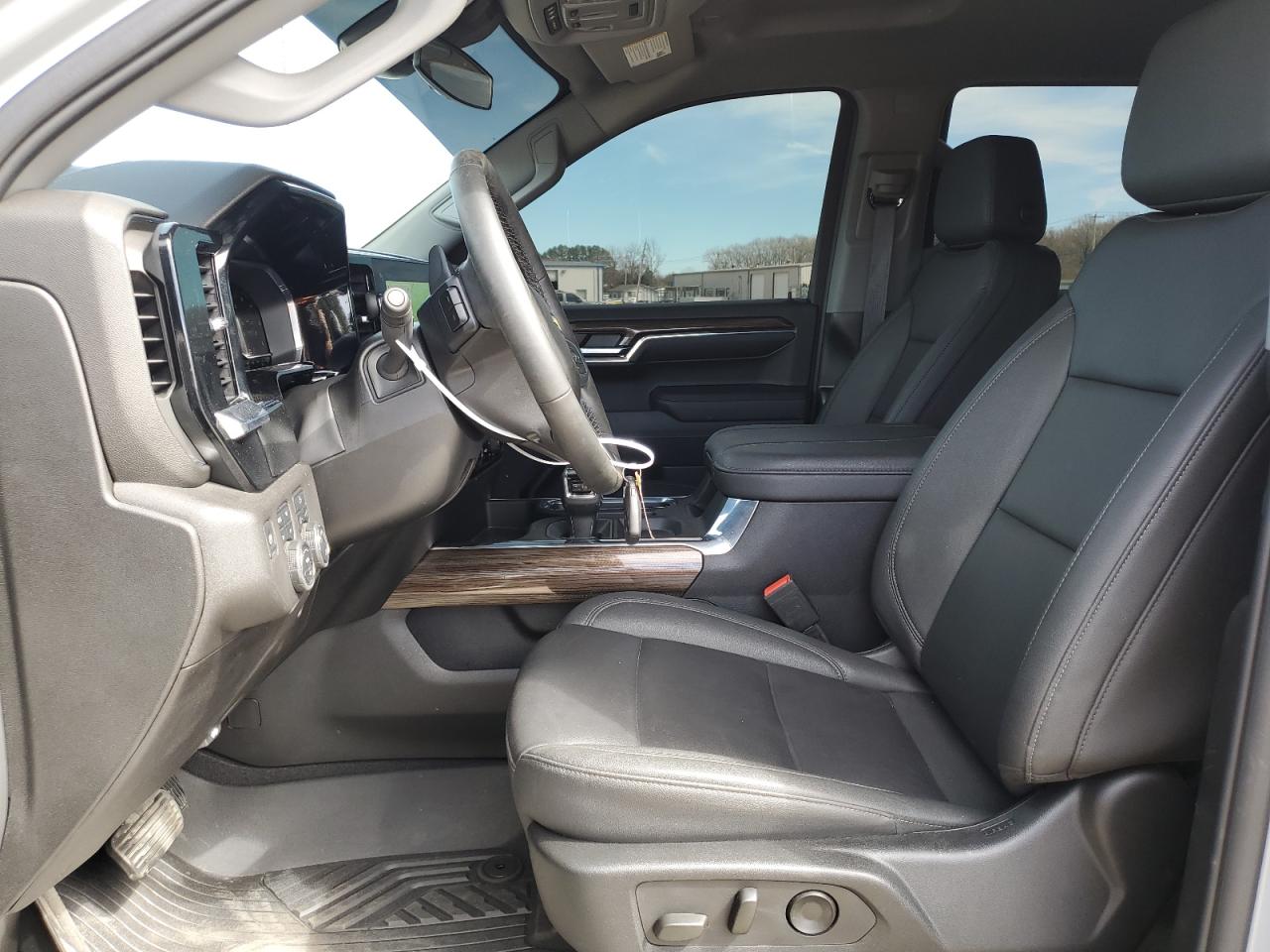 2024 CHEVROLET SILVERADO K1500 LT VIN:2GCUDDED4R1207534