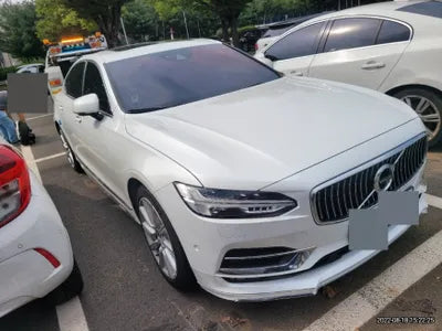 2017 Volvo S90 VIN: