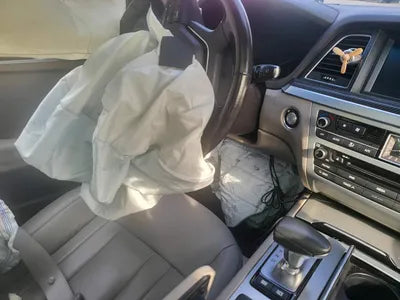 2016 Genesis G80 KMHGL41DDHU200119 VIN:KMHGL41DDHU200119