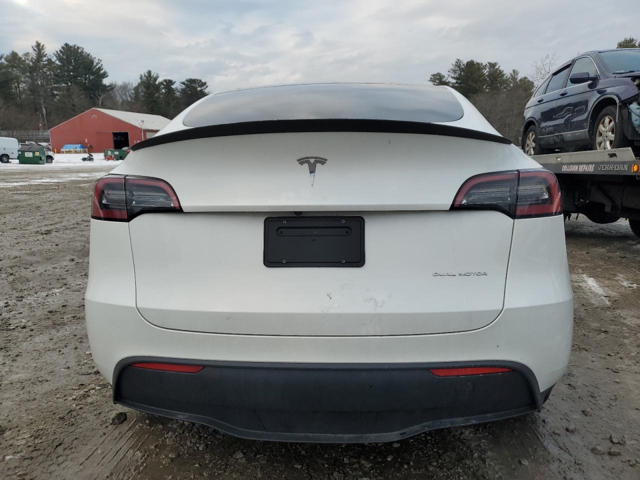 2023 TESLA MODEL Y  VIN:7SAYGDEE1PF675929