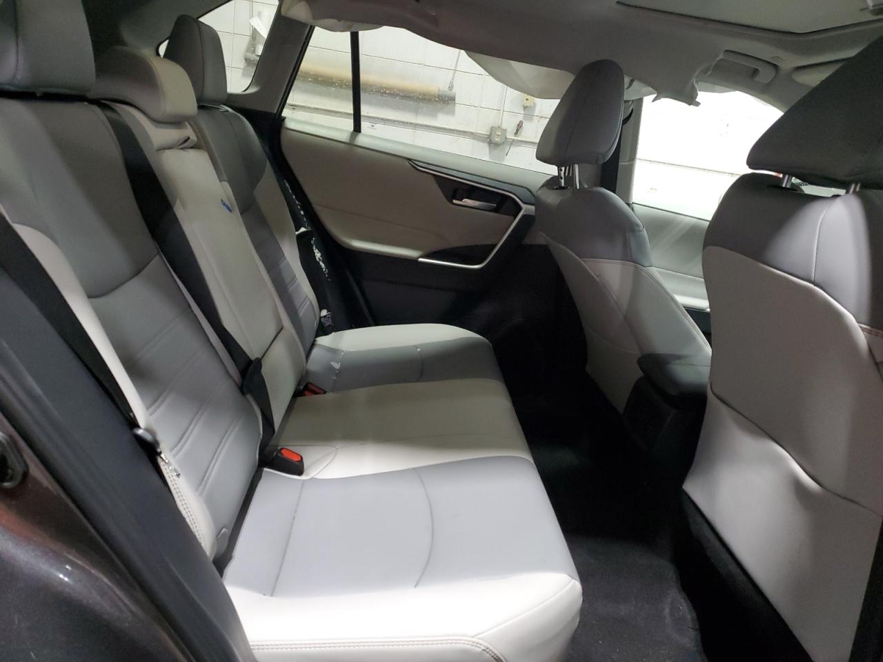 2024 TOYOTA RAV4 XLE PREMIUM VIN:2T3A1RFV3RC475063