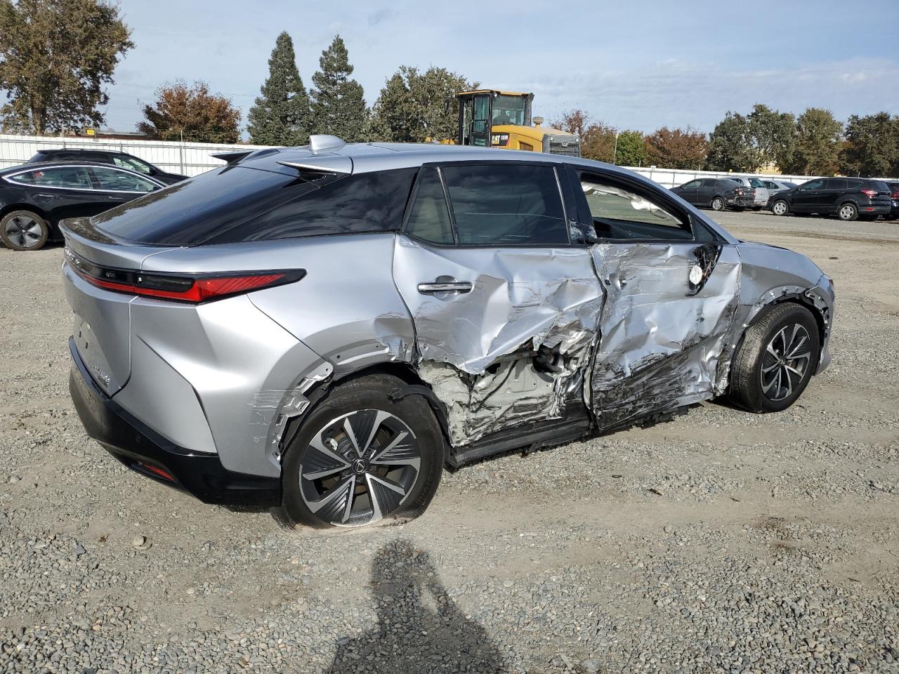 2023 LEXUS RZ 450E VIN:JTJAAAAB3PA012264