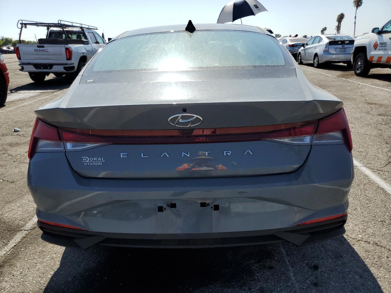 2022 HYUNDAI ELANTRA SEL VIN:KMHLM4AG5NU284449