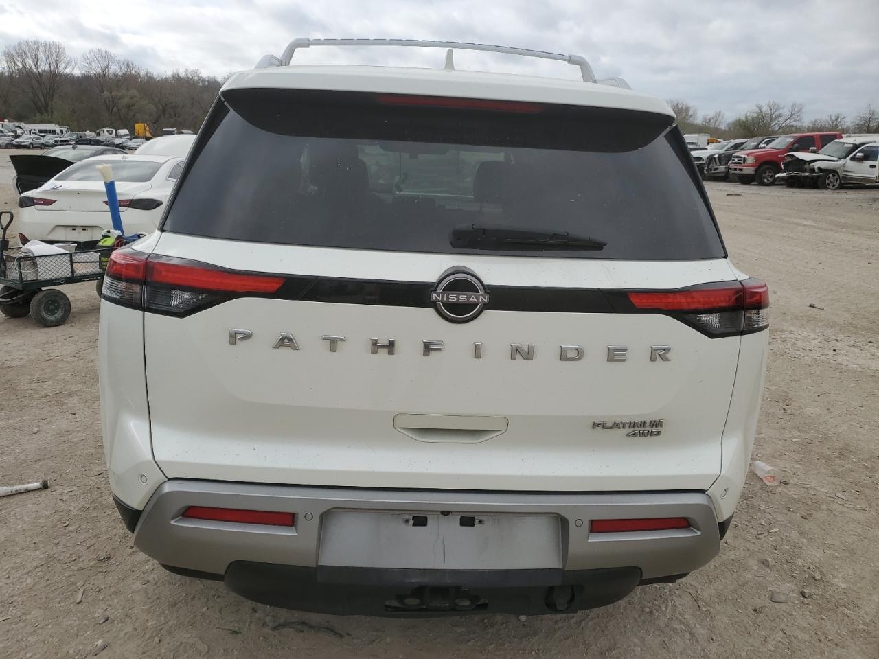 2022 NISSAN PATHFINDER PLATINUM VIN:5N1DR3DKXNC268981