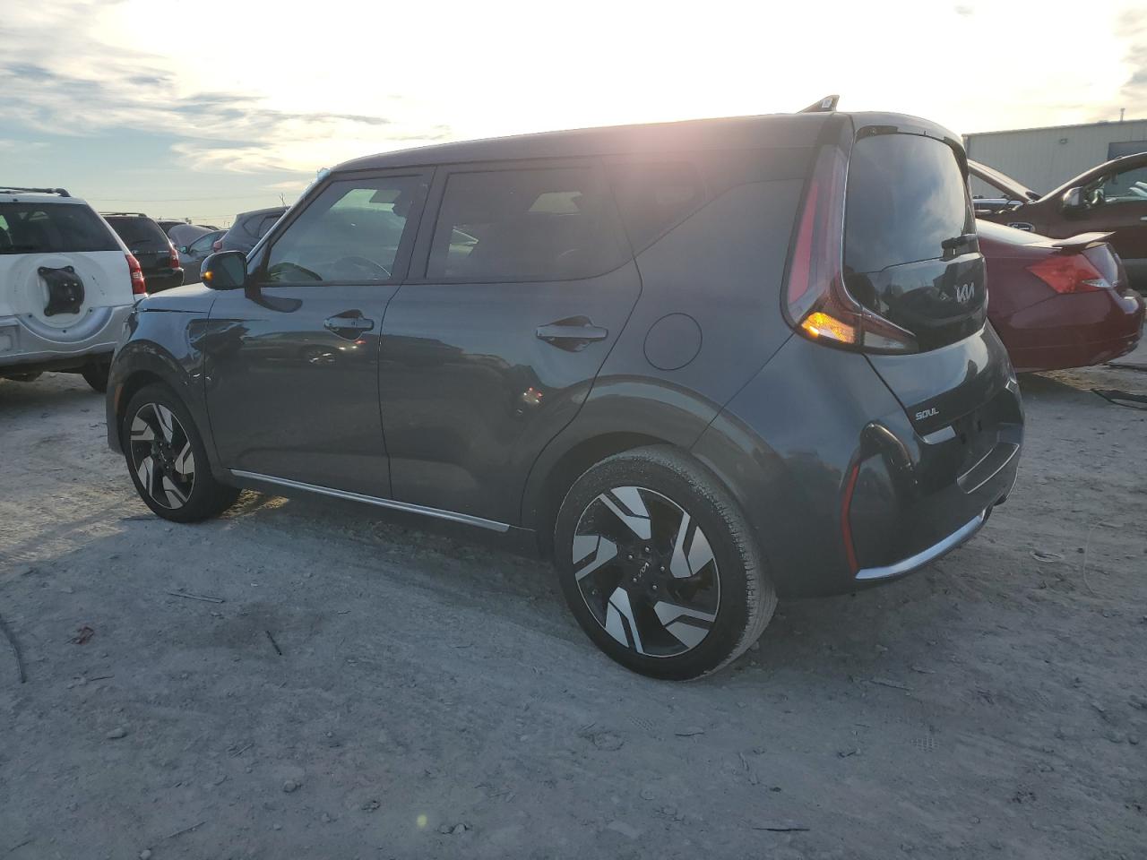 2024 KIA SOUL GT LINE VIN:KNDJ53AU5R7902592