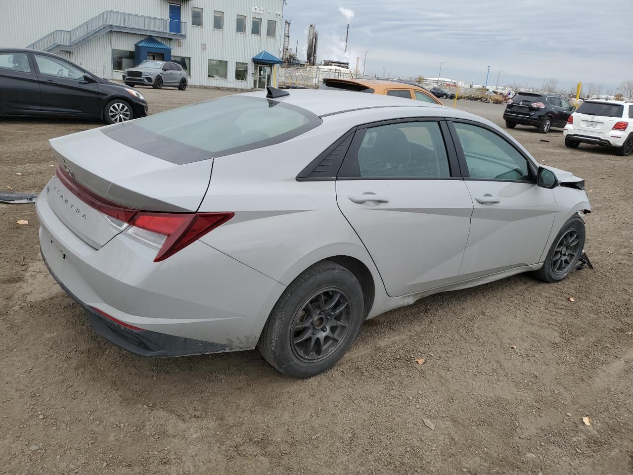 2022 HYUNDAI ELANTRA SEL VIN:KMHLM4AG5NU338607