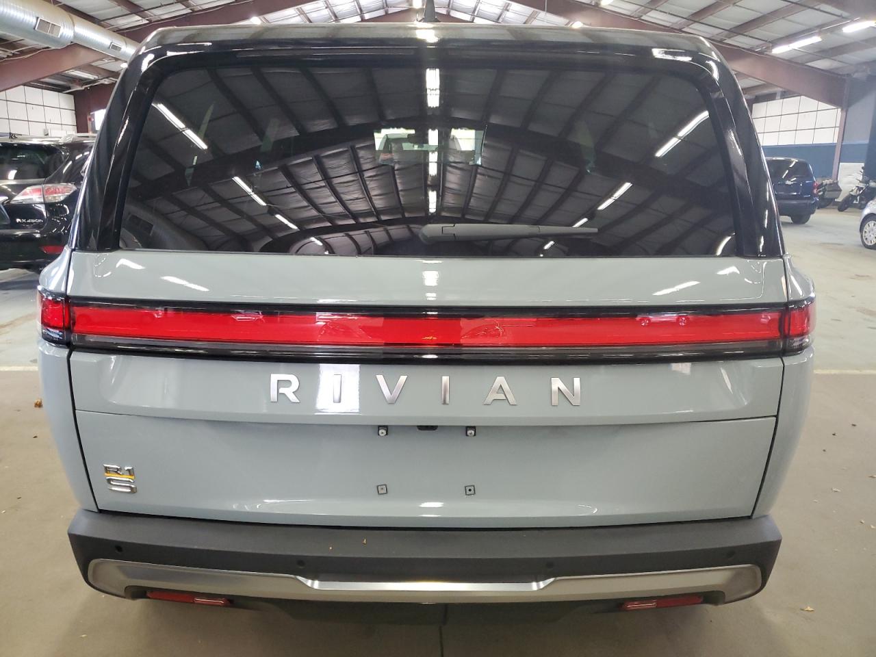 2024 RIVIAN R1S ADVENTURE VIN:7PDSGABAXRN037937