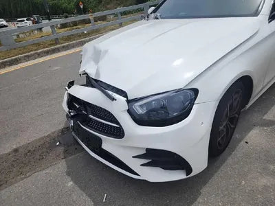 2022 Mercedes-Benz E 220 VIN: