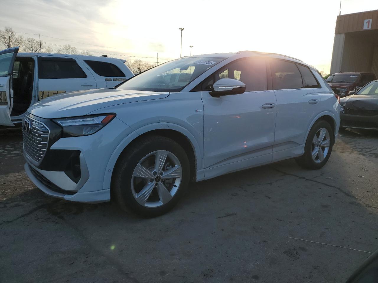2024 AUDI Q4 E-TRON PREMIUM PLUS VIN:WA1LUBFZ2RP041862