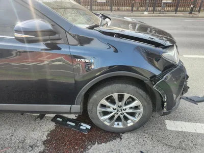 2018 Toyota RAV4 JTMDJREV1JD205098 VIN:JTMDJREV1JD205098