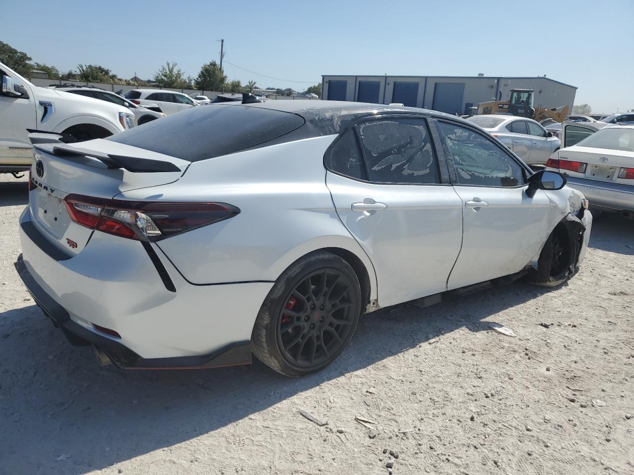 2022 TOYOTA CAMRY TRD VIN:4T1KZ1AK1NU069537