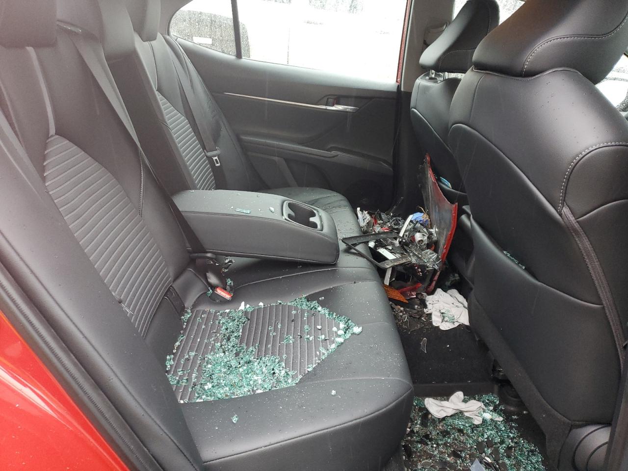 2022 TOYOTA CAMRY SE VIN:4T1G11BK3NU071088