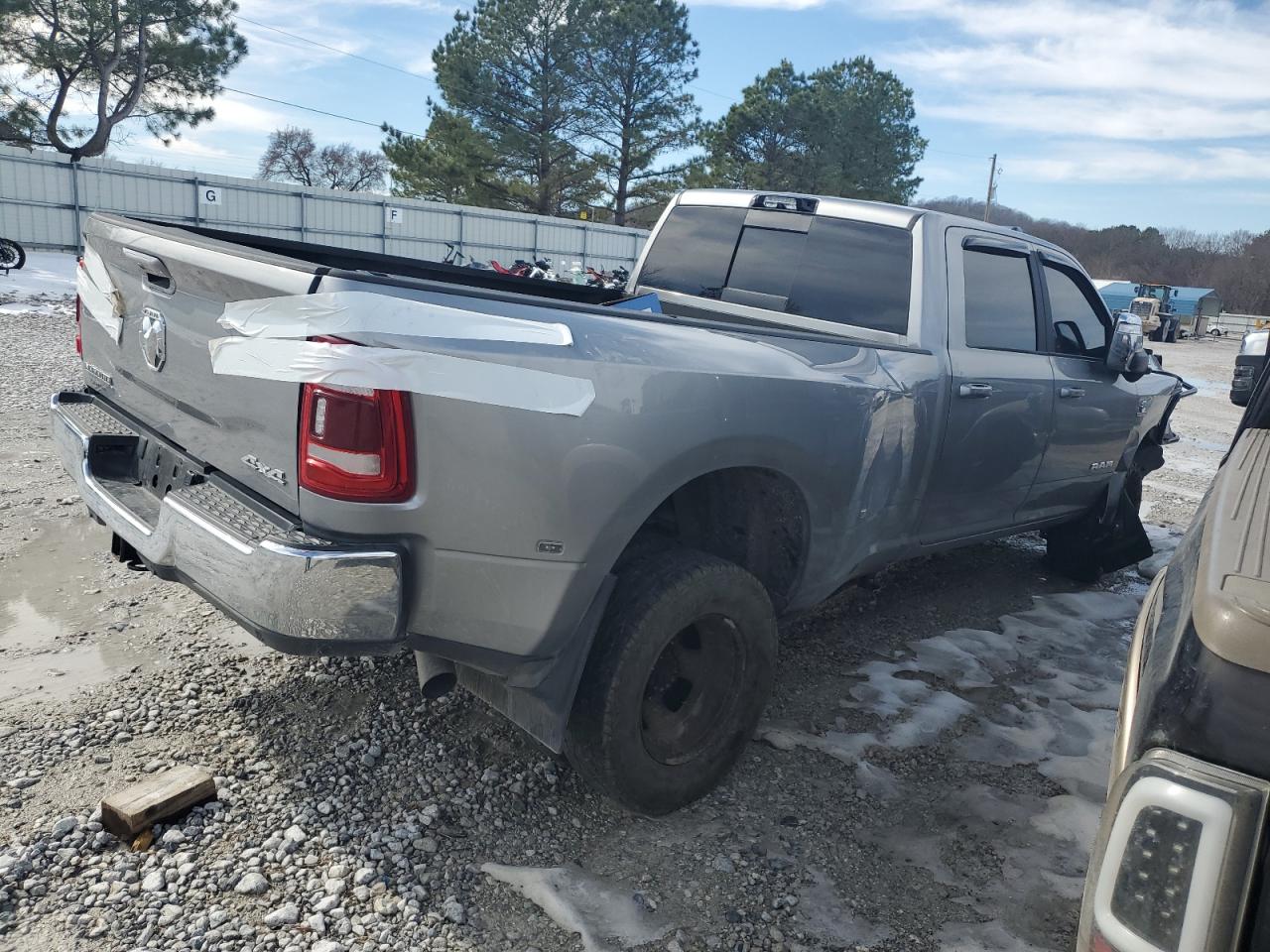 2024 RAM 3500 LARAMIE VIN:3C63RRJLXRG272877