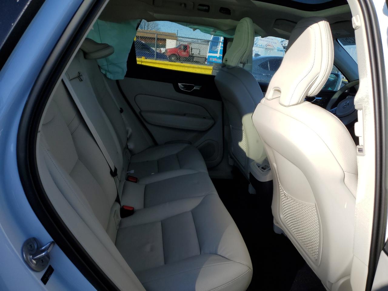 2023 VOLVO XC60 PLUS VIN:YV4L12RE2P1257702