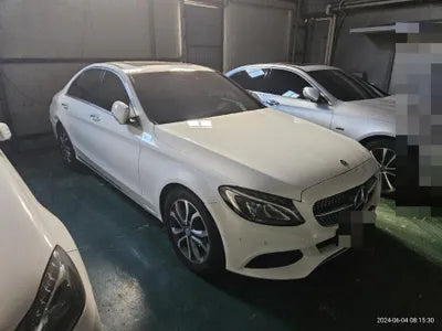 2017 Mercedes-Benz C 220 VIN: