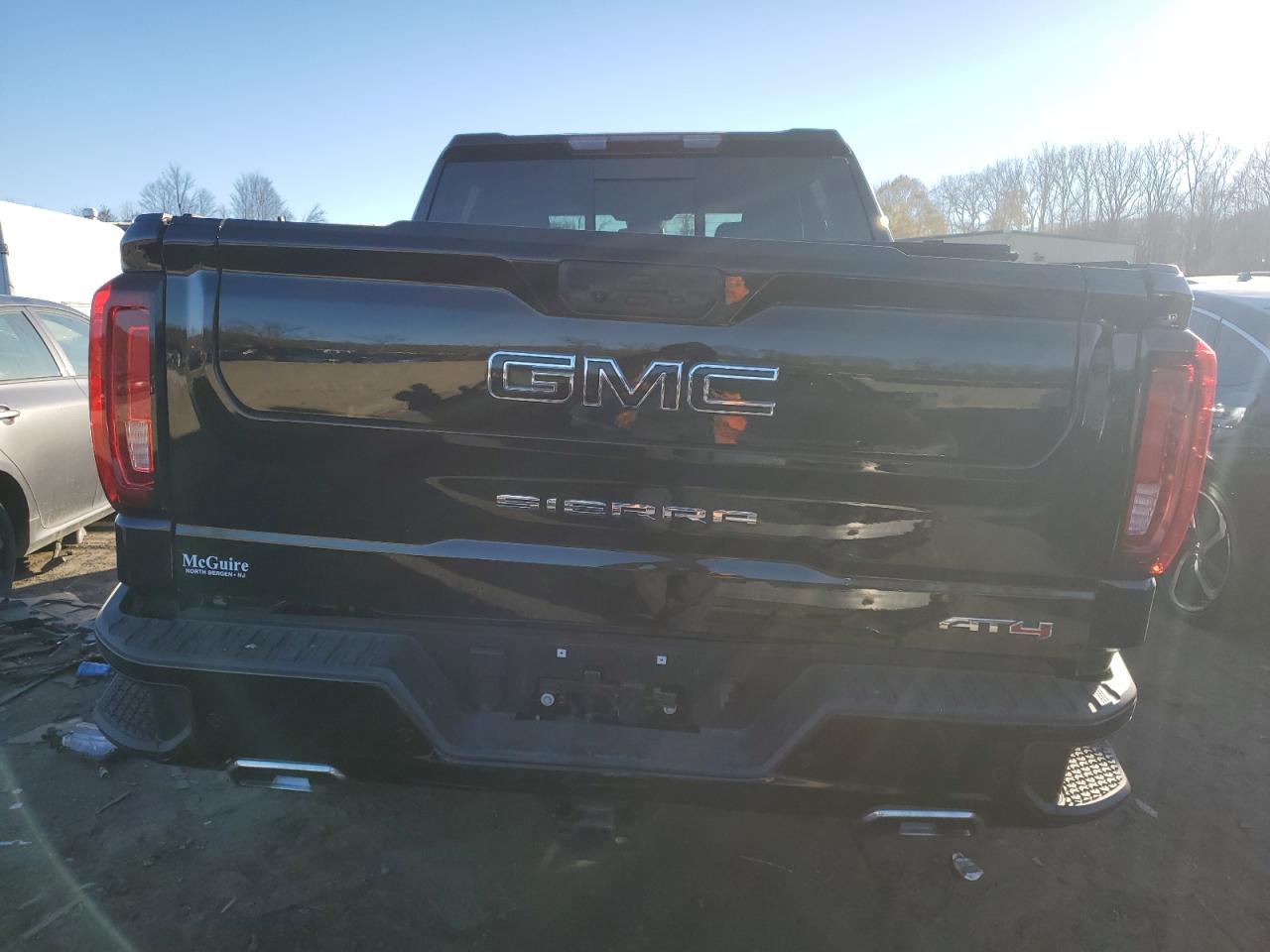 2024 GMC SIERRA K1500 AT4 VIN:1GTUUEEL9RZ163499