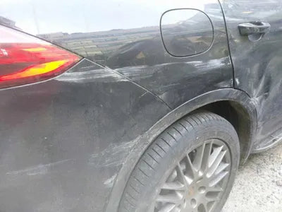 2015 Porsche Cayenne WP1AF292XGLA40838 VIN:WP1AF292XGLA40838