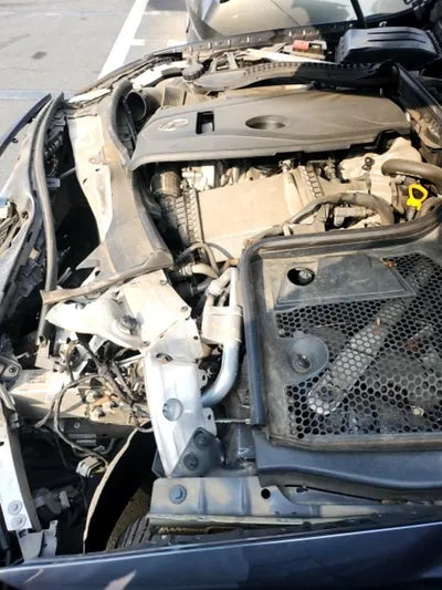 2015 Mercedes-Benz C 200 VIN: