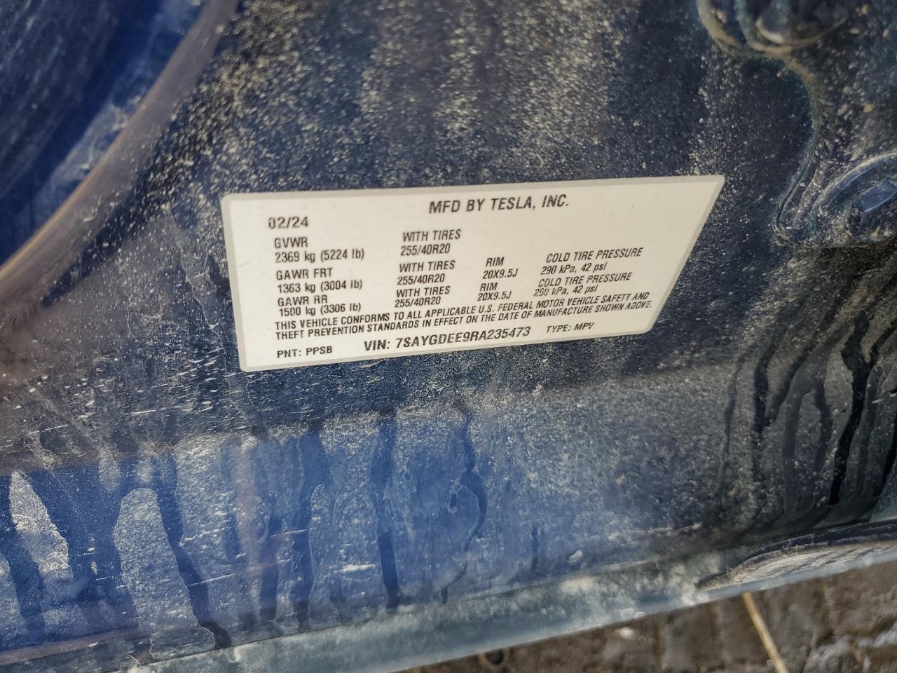 2024 TESLA MODEL Y  VIN:7SAYGDEE9RA235473