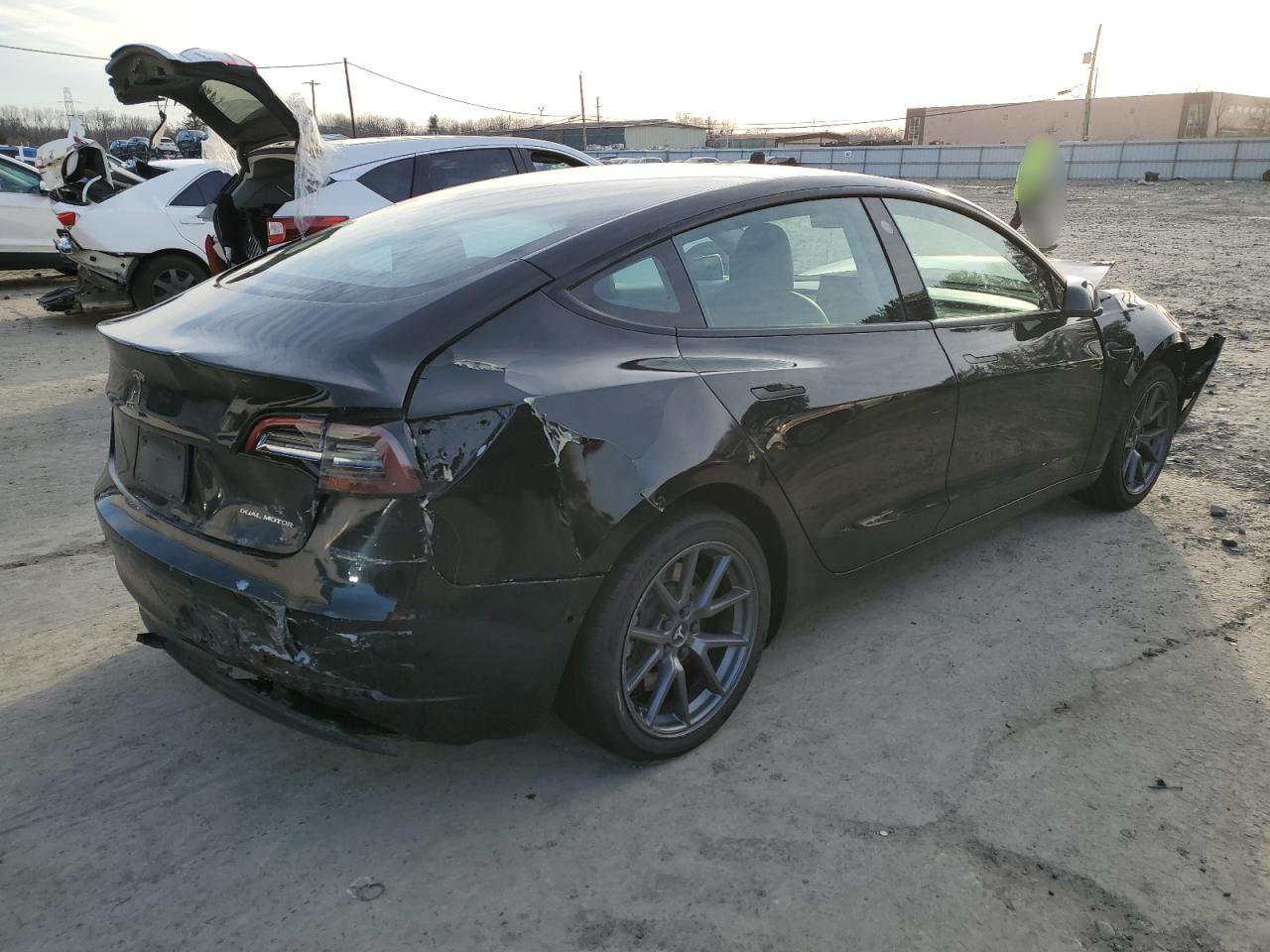2022 TESLA MODEL 3  VIN:5YJ3E1EB5NF243388