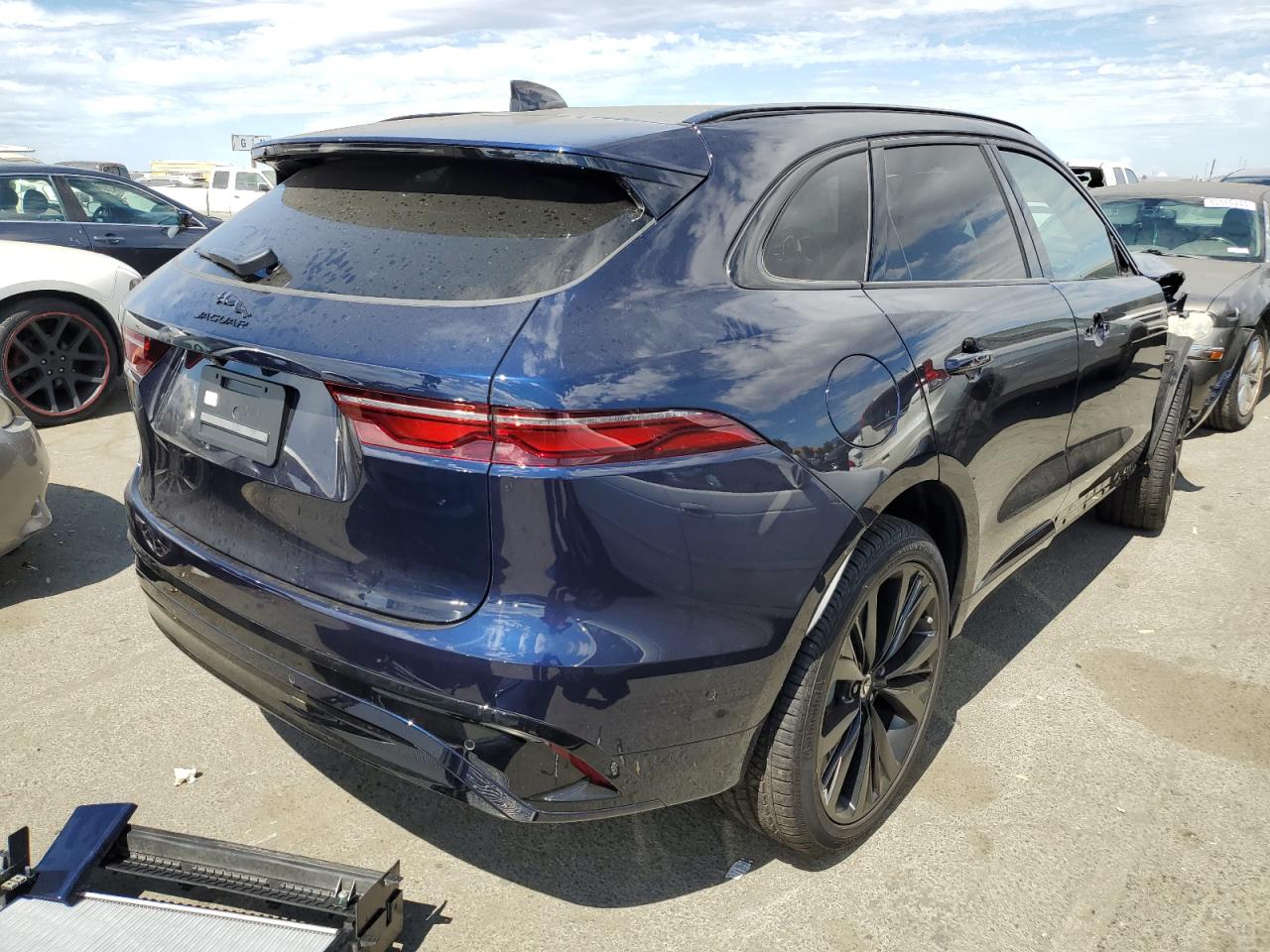 2024 JAGUAR F-PACE R-DYNAMIC S VIN:SADCT2EX1RA727679