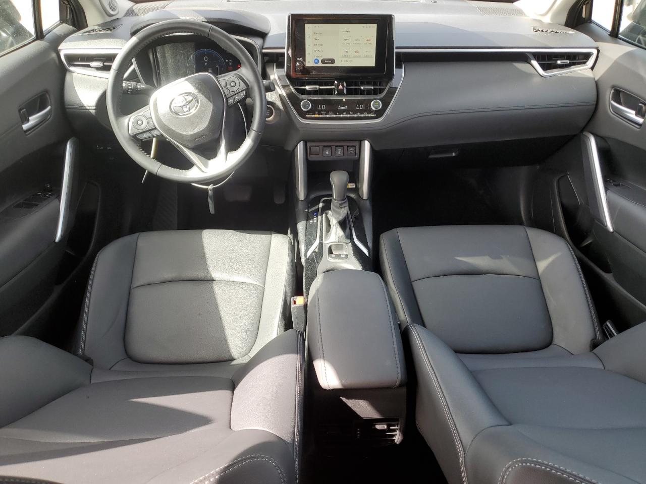 2023 TOYOTA COROLLA CROSS XLE VIN:7MUDAABG2PV062401