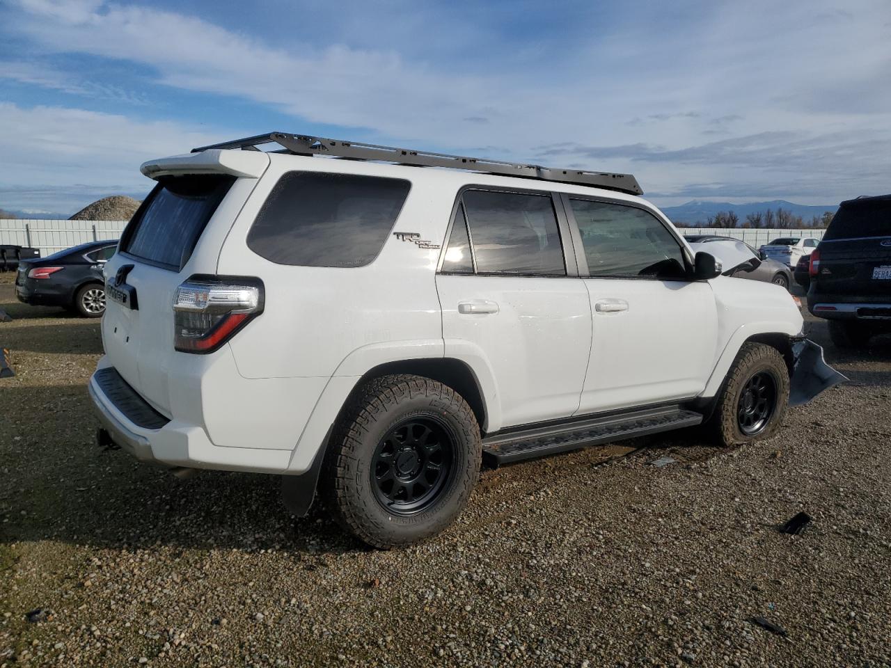 2024 TOYOTA 4RUNNER SR5 PREMIUM VIN:JTERU5JR1R6244445