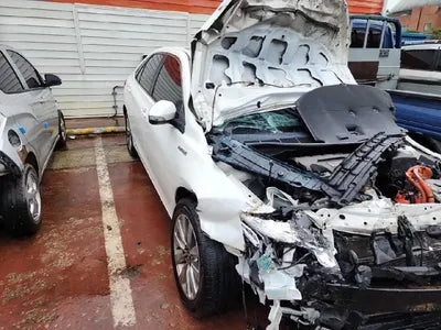 2016 Toyota Camry VIN: