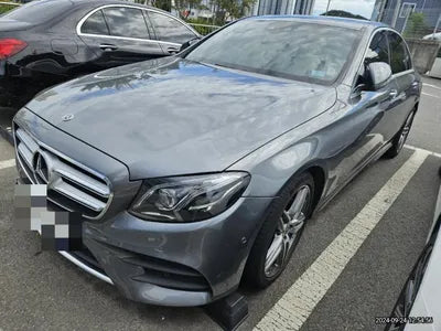 2017 Mercedes-Benz E 300 VIN: