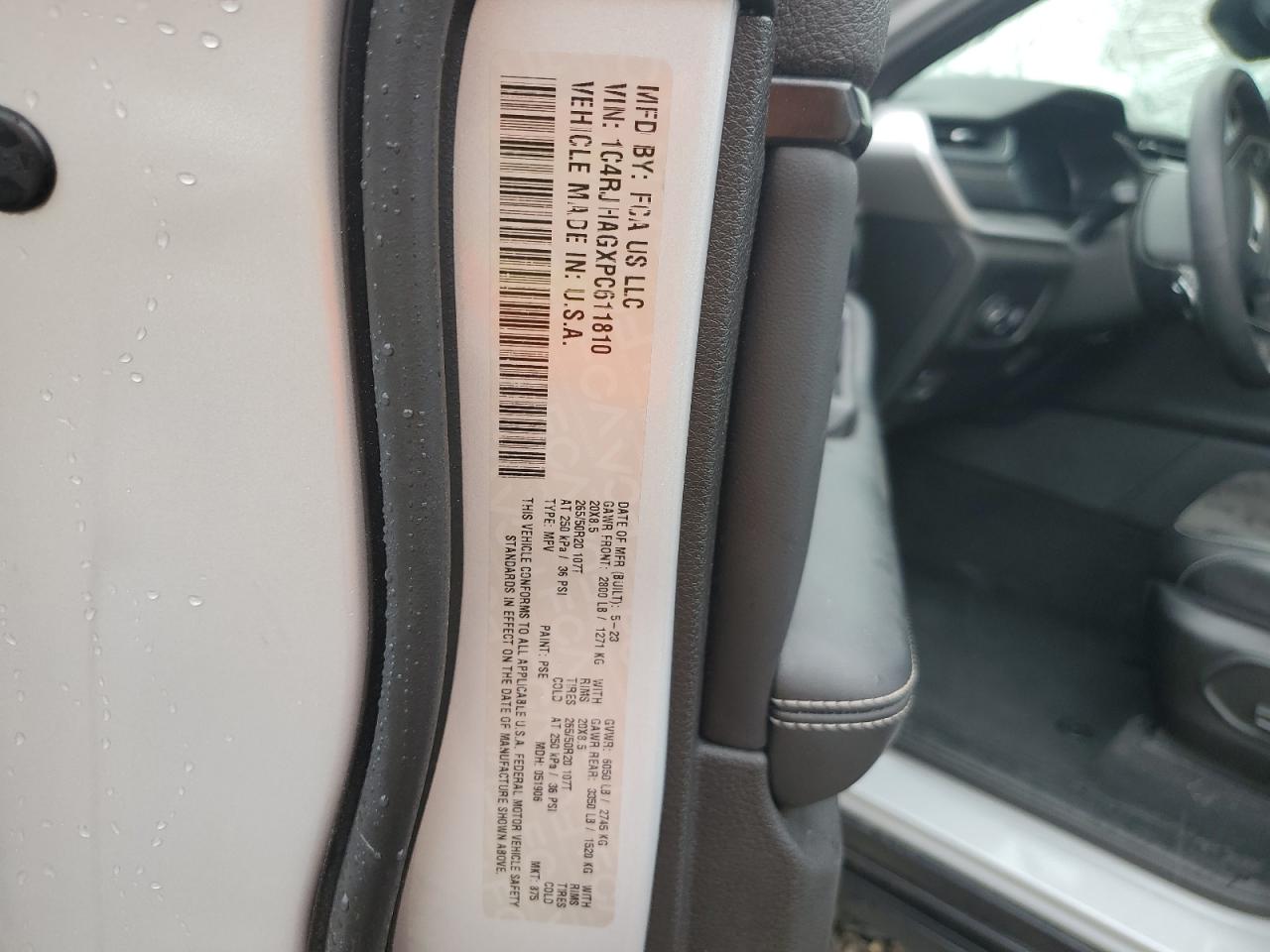 2023 JEEP GRAND CHEROKEE LAREDO VIN:1C4RJHAGXPC611810
