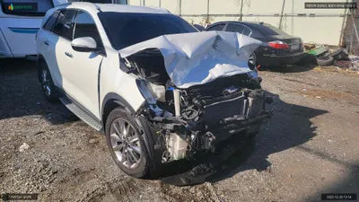 2016 Kia Sorento KNAPK81BBHA278009 VIN:KNAPK81BBHA278009