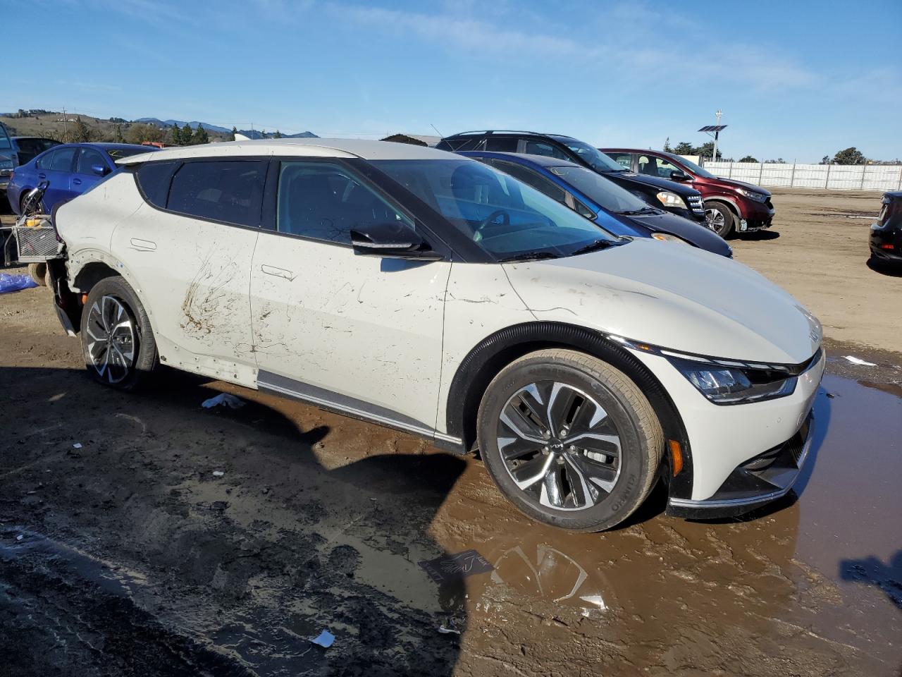 2022 KIA EV6 LIGHT VIN:KNDC34LA9N5041088