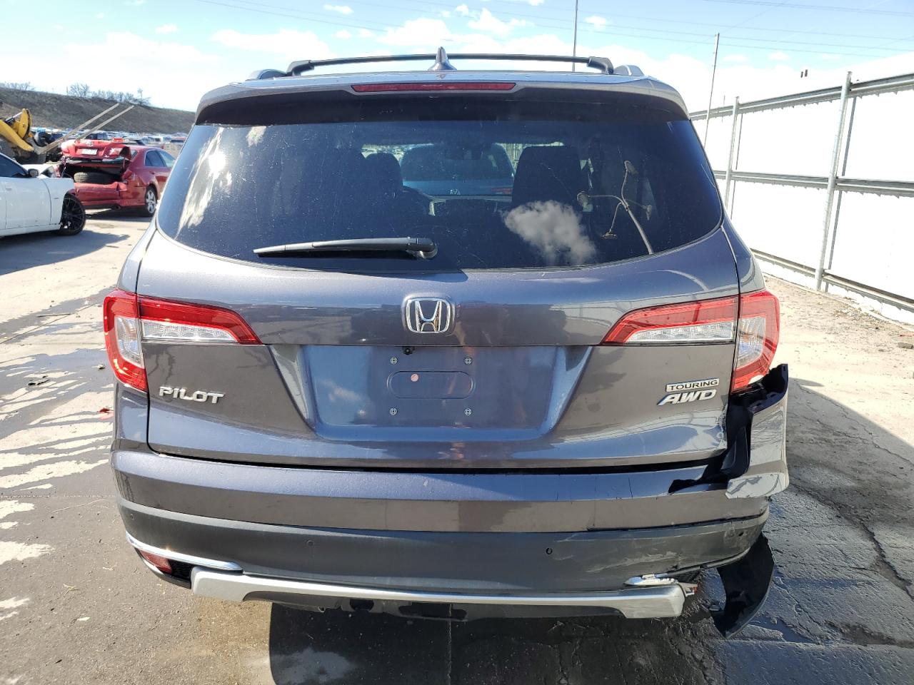 2022 HONDA PILOT TOURING VIN:5FNYF6H69NB017627