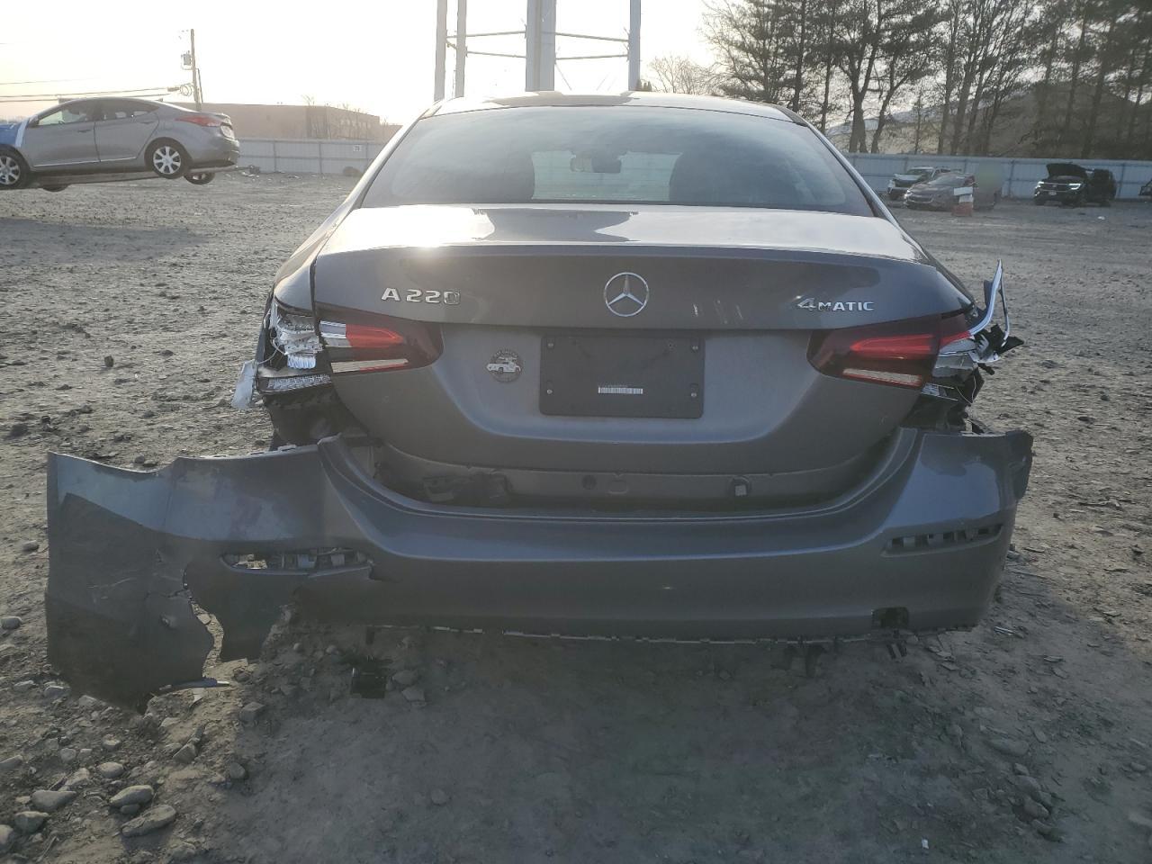 2022 MERCEDES-BENZ A 220 4MATIC VIN:W1K3G4FB2NJ337365