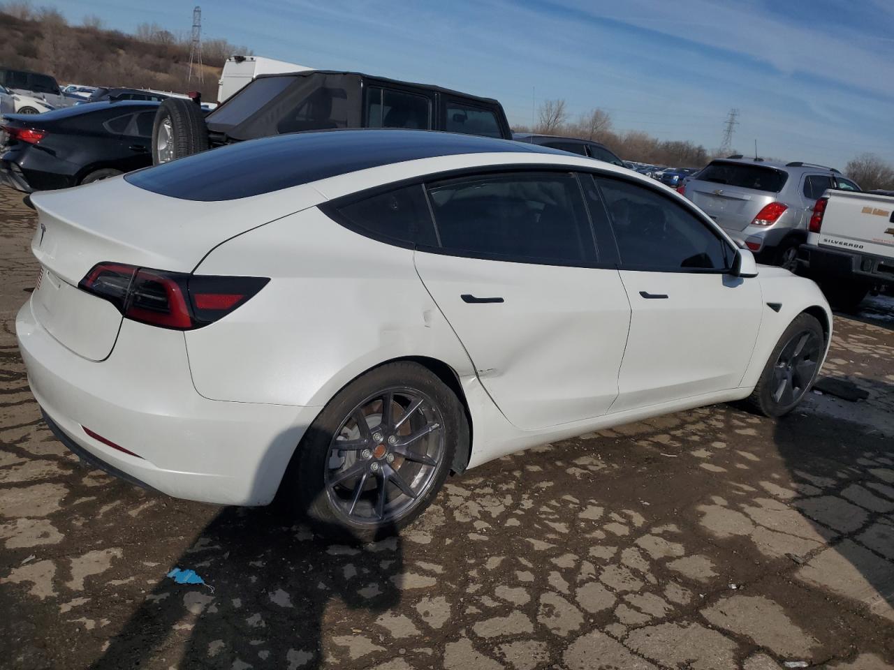 2023 TESLA MODEL 3 VIN:5YJ3E1EA7PF644564