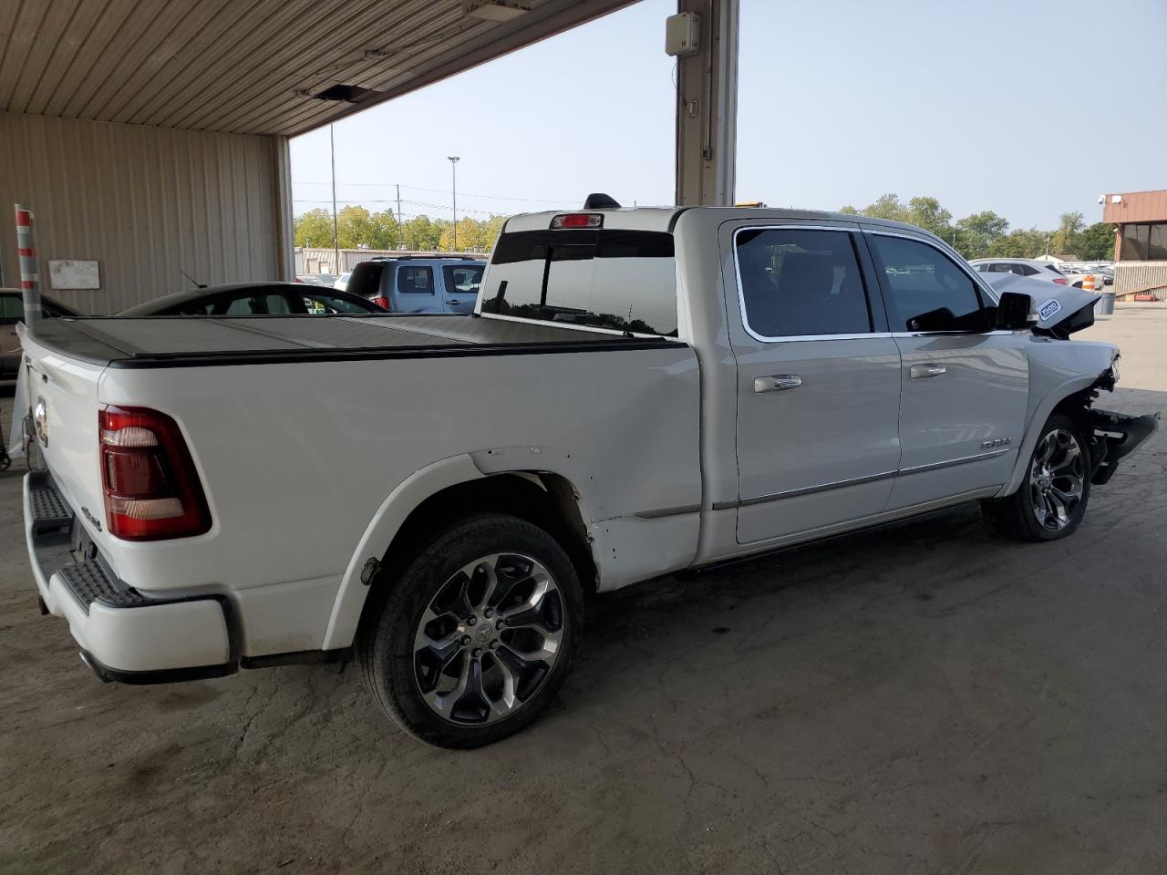 2022 RAM 1500 LIMITED VIN:1C6SRFPT2NN316471